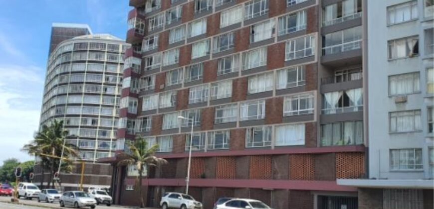 FRONTLINE ESPLANADE- 186 MARGARET MNCADI AVE- ARNLEIGH COURT- LARGE BACHELOR APARTMENT WITH SECURE PARKING (50SQM)
