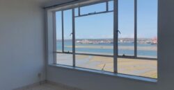 186 MARGARET MNCADI AVE-ESPLANADE- ARNLEIGH COURT-LARGE BACHELOR APARTMENT WITH 1 SECURE PARKING