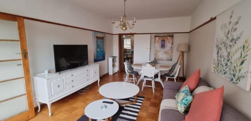 MORNINGSIDE- GORDON RD – ROSELEA COURT-SPACIOUS 1.5 BEDROOM 1 BATH APARTMENT WITH 1 OPEN PARKING