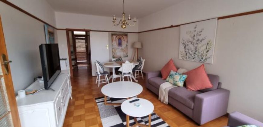 MORNINGSIDE- GORDON RD – ROSELEA COURT-SPACIOUS 1.5 BEDROOM 1 BATH APARTMENT WITH 1 OPEN PARKING