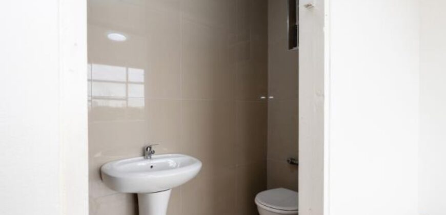 MUSGRAVE- SAN LEANDRO- 88 CURRIE RD -WELL PRESENTED 2 BEDROOM 2 BATH APARTMENT WITH 1 LOCK UP GARAGE