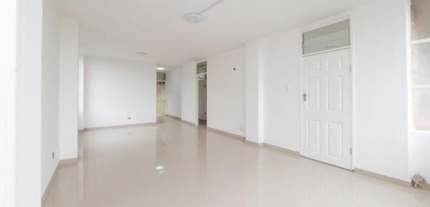 MUSGRAVE- SAN LEANDRO- 88 CURRIE RD -WELL PRESENTED 2 BEDROOM 2 BATH APARTMENT WITH 1 LOCK UP GARAGE