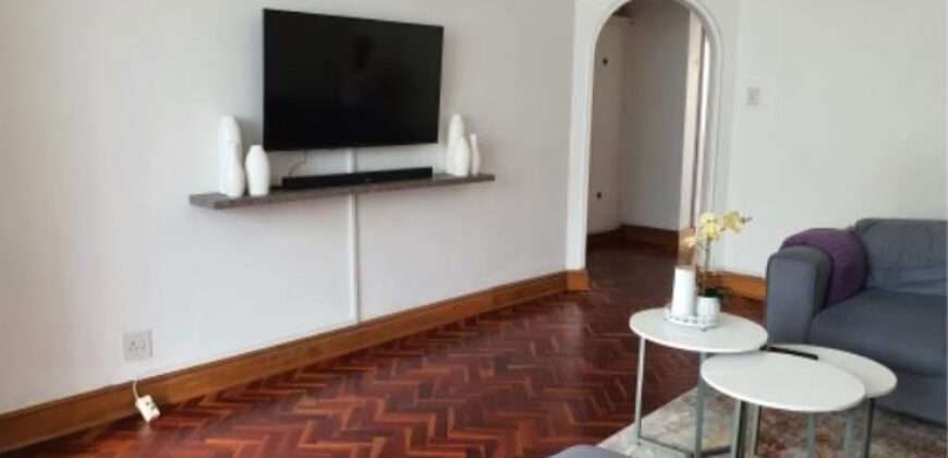 ESSENWOOD- CLYSEN COURT- SPACIOUS 2 BEDROOM 1 BATH APARTMENT WITH 1 AUTOMATED GARAGE