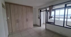 87 MARGARET MNCADI AVE- ESPLANADE- KINGSFORD- WELL PRESENTED 2.5 BEDROOM 2 BATH WITH 1 COVERED PARKING