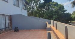 465 BEREA RD- STANMORE GARDENS- 4 BEDROOM DUPLEX STYLE APARTMENT WITH A LOCK UP GARAGE FOR SALE -124 SQM