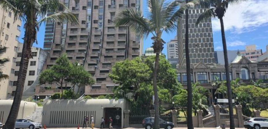 FRONTLINE ESPLANADE- 101 VICTORIA EMBANKMENT- WELL PRESENTED 2 BED 2 BATH DUPLEX STYLE APARTMENT FOR SALE