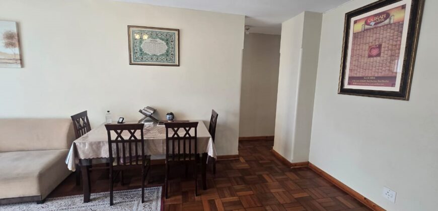 CRESTEDGE- SILVER OAK AVE- WELL PRESENTED 2 BEDROOM/1 BATH APARTMENT WITH 1 OPEN BAY PARKING FOR SALE