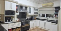 MUSGRAVE- 355 MUSGRAVE RD – WELL PRESENTED 4 BEDROOM, 4 BATH APARTMENT WITH AN AUTOMATED DOUBLE GARAGE + 2 UNDER COVER PARKING TO RENT