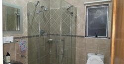MUSGRAVE- 355 MUSGRAVE RD – WELL PRESENTED 4 BEDROOM, 4 BATH APARTMENT WITH AN AUTOMATED DOUBLE GARAGE + 2 UNDER COVER PARKING TO RENT