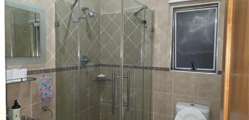 MUSGRAVE- 355 MUSGRAVE RD – WELL PRESENTED 4 BEDROOM, 4 BATH APARTMENT WITH AN AUTOMATED DOUBLE GARAGE + 2 UNDER COVER PARKING TO RENT