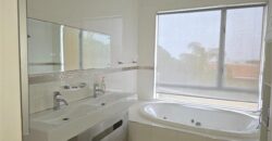 MUSGRAVE- 355 MUSGRAVE RD – WELL PRESENTED 4 BEDROOM, 4 BATH APARTMENT WITH AN AUTOMATED DOUBLE GARAGE + 2 UNDER COVER PARKING TO RENT