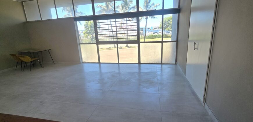 DURBAN CENTRAL- OGWINI – JOSEPH NDULI RD- WELL PRESENTED BACHELOR APARTMENT WITH 1 SECURE OPEN PARKING FOR SALE