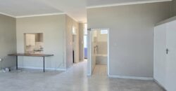 DURBAN CENTRAL- OGWINI – JOSEPH NDULI RD- WELL PRESENTED BACHELOR APARTMENT WITH 1 SECURE OPEN PARKING FOR SALE