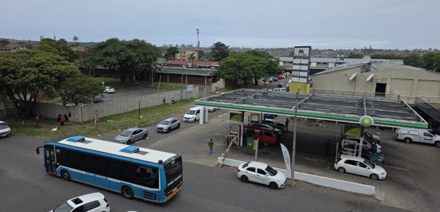 MEREBANK- RAJ MAHAL HOTEL- OFFICE AND RETAIL SPACE TO LET FROM R 3500PM TO R40000PM