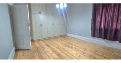 ESSENWOOD RD- WELL PRESENTED 2 BEDROOM/ 2 BATH HOME WITH 1 AUTOMATED LOCK UP GARAGE- TO RENT
