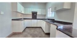 ESSENWOOD RD- WELL PRESENTED 2 BEDROOM/ 2 BATH HOME WITH 1 AUTOMATED LOCK UP GARAGE- TO RENT