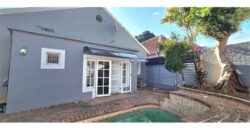 ESSENWOOD RD- WELL PRESENTED 2 BEDROOM/ 2 BATH HOME WITH 1 AUTOMATED LOCK UP GARAGE- TO RENT