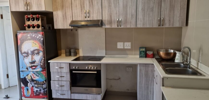 ESSENWOOD- JUNIPER RD- INVESTORS DREAM- 7 BEDROOM/ 7 BATHROOM- 1 lOCK UP GARAGE WITH TANDEM PARKING 5 CARS.