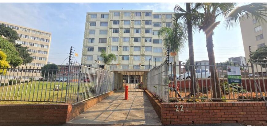 GREYVILLE- AVONDALE RD- ST FORTH- WELL PRESENTED 1 BEDROOM 1 BATH APARTMENT WITH SECURE PARKING TO RENT