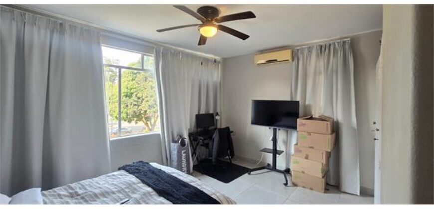 GREYVILLE- AVONDALE RD- ST FORTH- WELL PRESENTED 1 BEDROOM 1 BATH APARTMENT WITH SECURE PARKING TO RENT