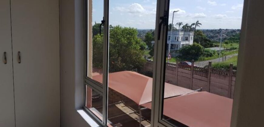 MAYVILLE- 474 JAN SMUTS HIGHWAY- BRIDGEFORT-WELL PRESENTED 1 BEDROOM APARTMENT WITH 1 SECURE PARKING TO RENT