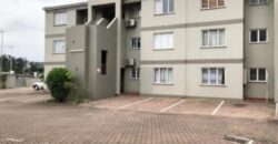 NORTH BEACH- SUMMER SANDS- 41 SOL HARRIS CRESECENT- WELL PRESENTED 2 BEDROOM 1 BATH APARTMENT TO RENT R 8500.00