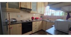 CRESTEDGE- OVERPORT=SILVEROAKS RD- WELL PRESENTED 2 BEDROOM 1 BATH APARTMENT WITH 1 SECURE PARKING TO RENT
