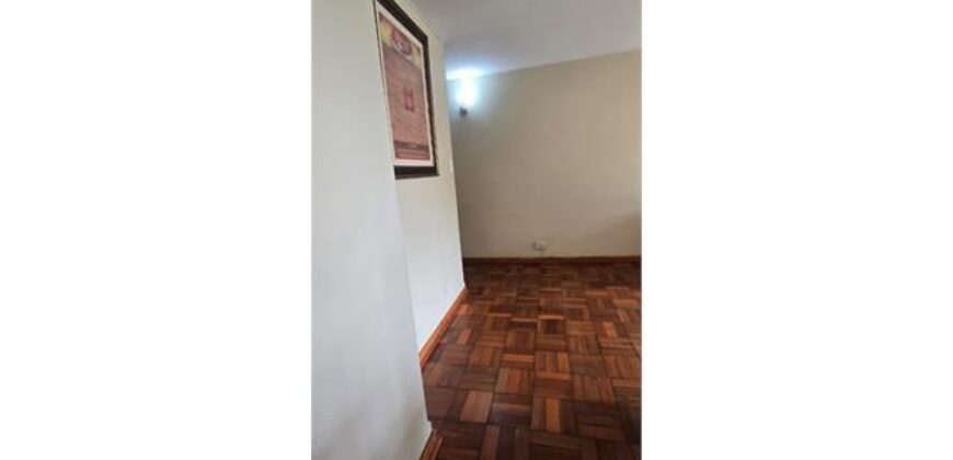 CRESTEDGE- OVERPORT=SILVEROAKS RD- WELL PRESENTED 2 BEDROOM 1 BATH APARTMENT WITH 1 SECURE PARKING TO RENT