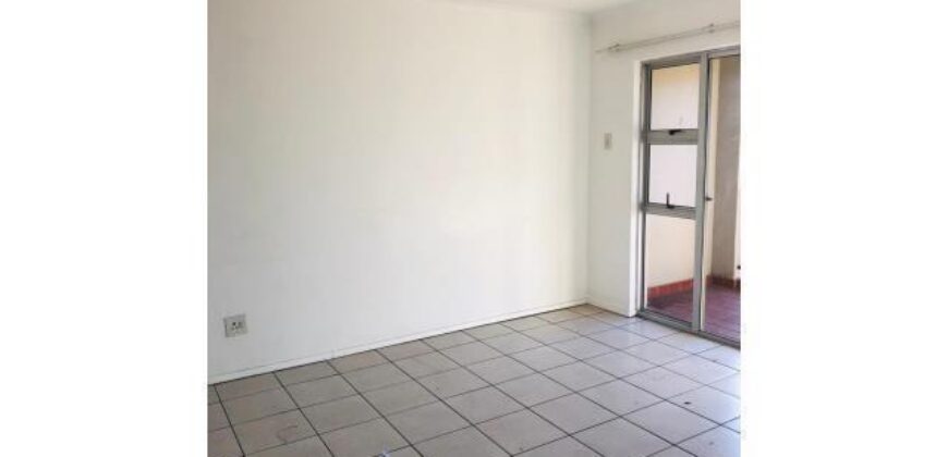 NORTH BEACH – 41 SOL HARRIS CRESCENT- SUMMERSANDS- WELL PRESENTED 2 BEDROOM 1 BATH APARTMENT WITH 1 PARKING TO RENT