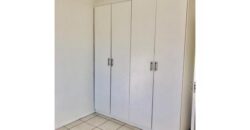 NORTH BEACH – 41 SOL HARRIS CRESCENT- SUMMERSANDS- WELL PRESENTED 2 BEDROOM 1 BATH APARTMENT WITH 1 PARKING TO RENT