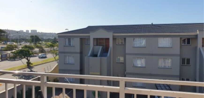 NORTH BEACH – SUMMER SANDS- SOL HARRIS CRESCENT- WELL PRESENTED 2 BEDROOM 1 BATH WITH 1 SECURE PARKING FOR SALE