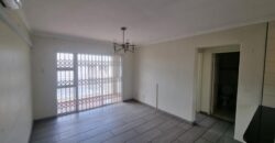 NORTH BEACH – SUMMER SANDS- SOL HARRIS CRESCENT- WELL PRESENTED 2 BEDROOM 1 BATH WITH 1 SECURE PARKING FOR SALE