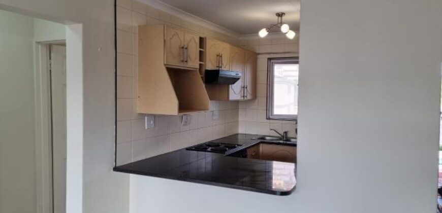 NORTH BEACH – SUMMER SANDS- SOL HARRIS CRESCENT- WELL PRESENTED 2 BEDROOM 1 BATH WITH 1 SECURE PARKING FOR SALE