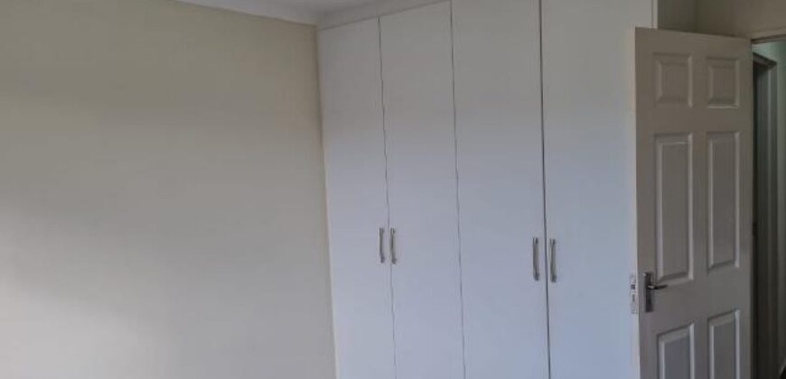 NORTH BEACH – SUMMER SANDS- SOL HARRIS CRESCENT- WELL PRESENTED 2 BEDROOM 1 BATH WITH 1 SECURE PARKING FOR SALE